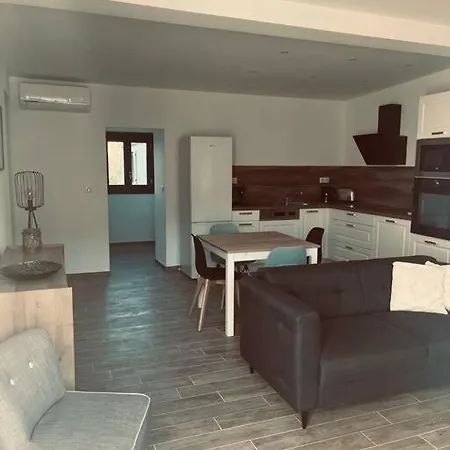 Maison De Charme Au Bout Du Cap Corse
