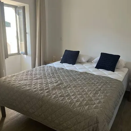 Maison De Charme Au Bout Du Cap Corse Ersa