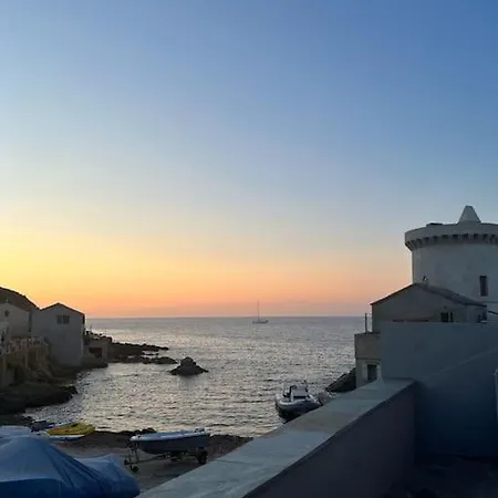 Maison De Charme Au Bout Du Cap Corse